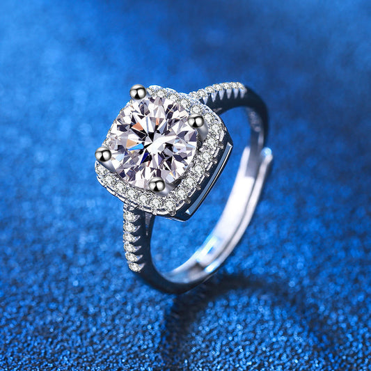 Bague carrée en moissanite à quatre griffes micro-incrustée en argent sterling S925 pour femme