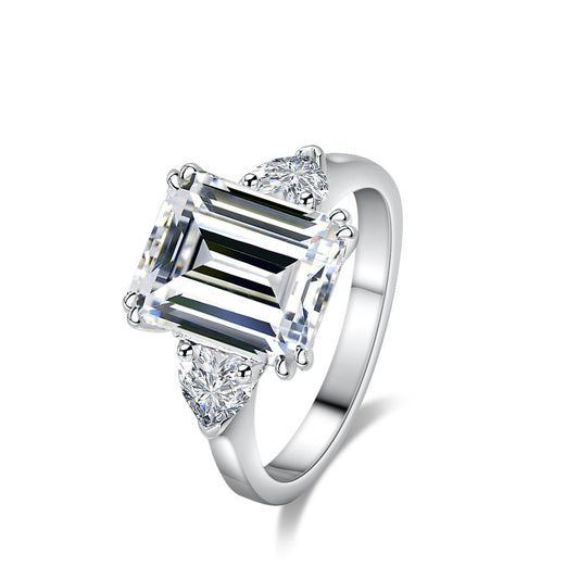 Bague rectangulaire en émeraude de forme spéciale incrustée de luxe S925