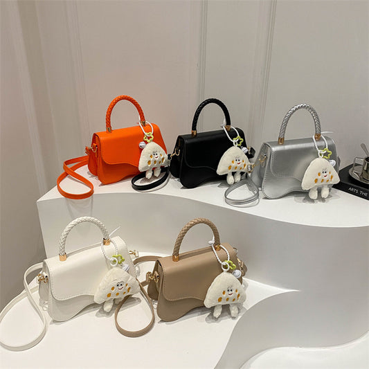 Sac à bandoulière texturé à fermeture magnétique portable